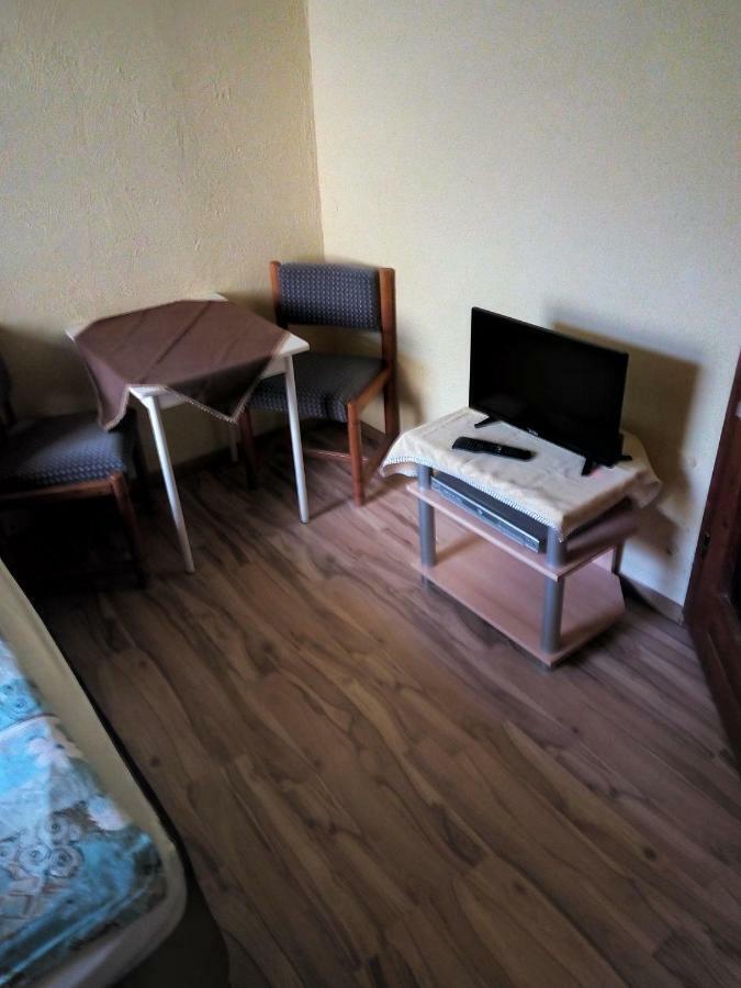 Pension Fischer Plauen Bagian luar foto